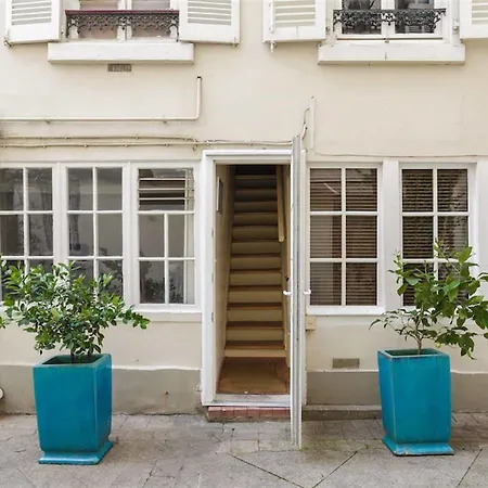 Luxury Tour Eiffel - Smartrenting 파리